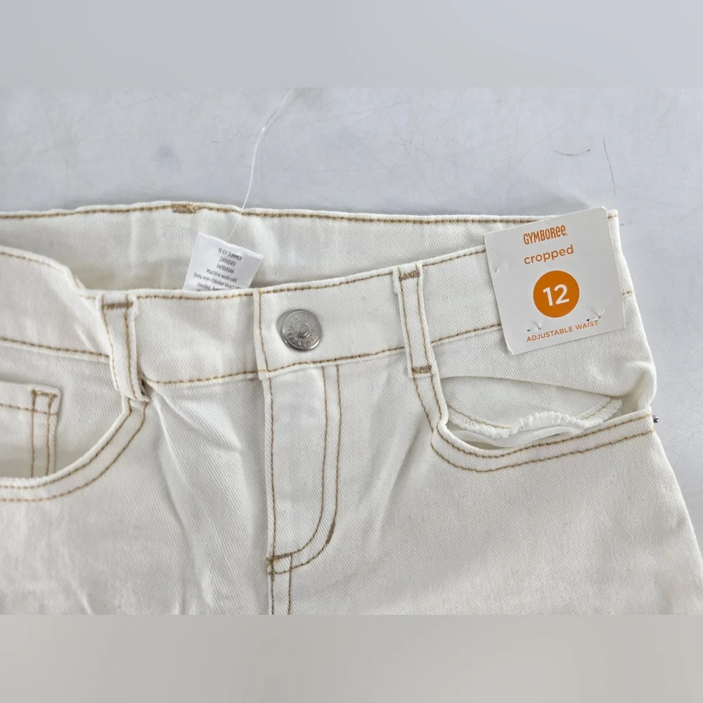 Gymboree Off-White Jeans with Floral‎ Details